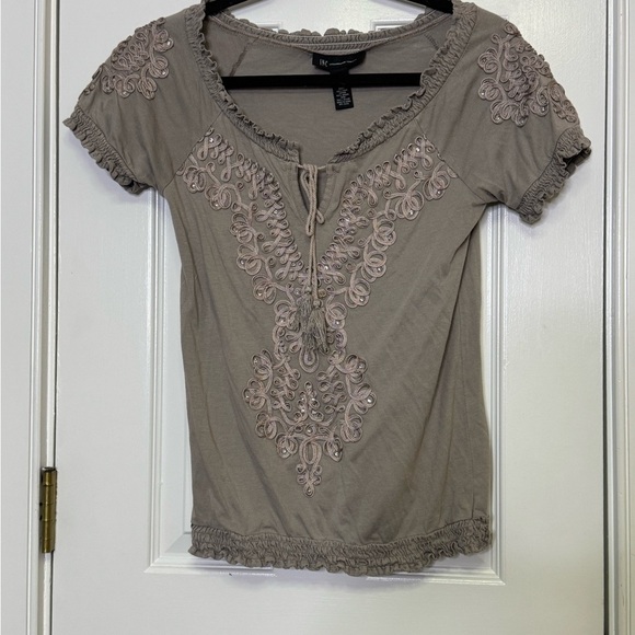 INC International Concepts Cream Ruffled Puff Sleeve Top - Picture 4 of 7